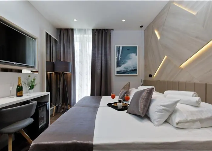 Sailor Boutique 4*